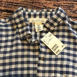 H&M Tops - π₯ 4 for $20 Label of Graded Goods H&M - Shirt H&M Tops - π₯ 4 for $20 Label of Graded Goods H&M - Shirt
